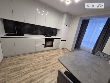 Продаж 1к квартири 39 кв. м на просп. Героїв Небесної Сотні 14/2 • ID 33926057