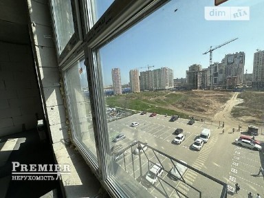 Продаж комерційного приміщення на просп. Небесної Сотні, площа 42 кв. м • ID 31261723