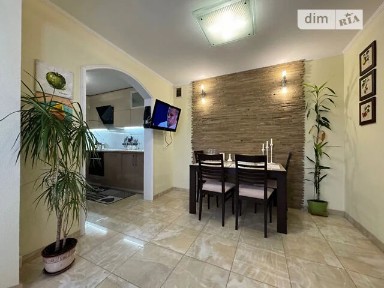 Продаж 4к квартири 105 кв. м на просп. Володимира Івасюка 49 • ID 33968746