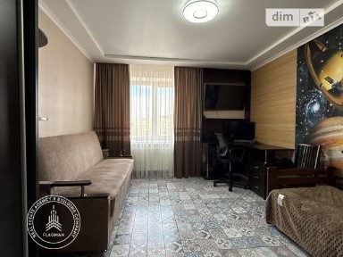 Продаж 2к квартири 58 кв. м на пров. Середній • ID 33967652