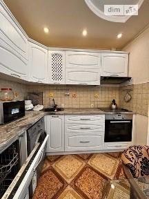 Продаж 3к квартири 80 кв. м на вул. Ревуцького 19/1 • ID 33988179