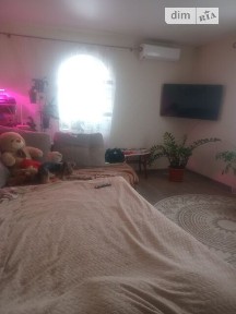 Здам в оренду кімнату на вул. Гетьмана Мазепи довгостроково • ID 33888858