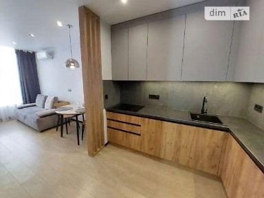 Довготривала оренда 1к квартири на вул. Космічна 5 • ID 33996767