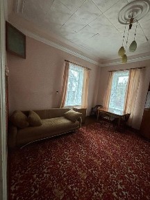 Квартира 71кв, Лаврентія Горки