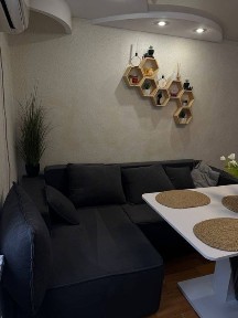 Продам квартиру ( варианта аренды нет )