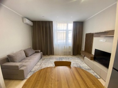 Київська область, Вишневе