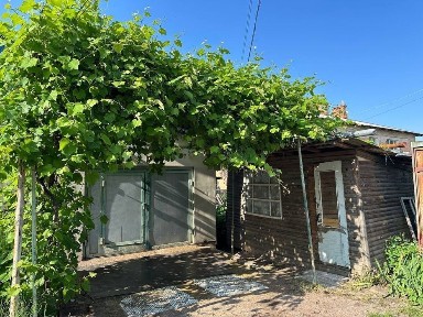 Терміновий продаж 2-х кімнатної частини будинку ( по документах рахується як квартира).Торг