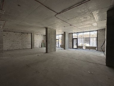Фасадне приміщення 550 м² у найпрестижнішій частині міста. БЕЗ комиссии