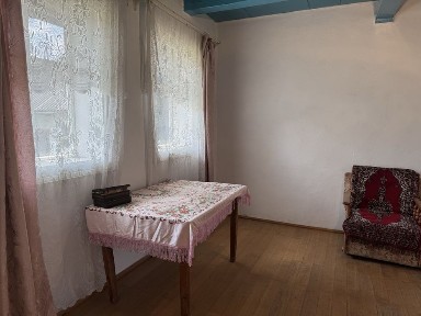 Продам будинок село Дубове поруч місто Чернівці