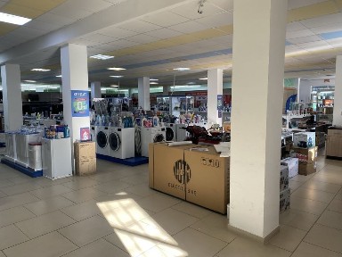 Здається приміщення 300 м2 ринкова площа торговий центр привоз