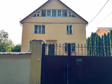 Продам житловий будинок р-н Епіцентру