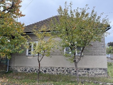 Будинок в Мукачеві. Підгоряно