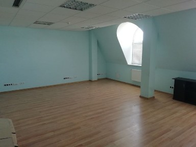 Оренда офісних приміщень, 25 - 150 кв. м., м. Рівне, вул. Боярка, 21.