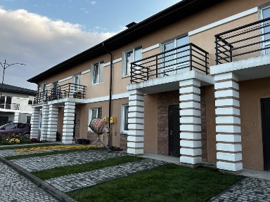 Горенка, Приозерна 17