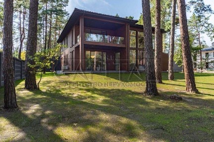 Київська область, Українка