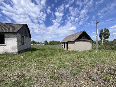 Продам будинок і 45 соток замлі с. Двірець