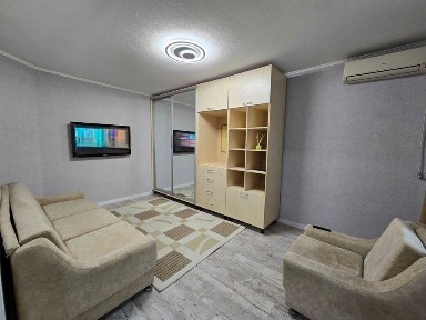 Сдам 2 ком/кв ул. Гладкова р-н 12 квартала/ ТЦ Терра. Реальная