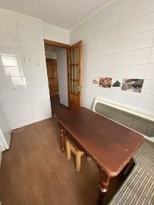 Продам гарну 2х кім. 9/9 цегл. в Центрі міста по вул. Богуна