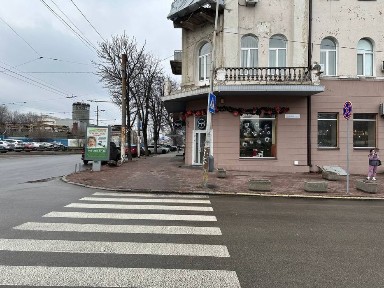 Дніпро, Центральний, проспект Дмитра Яворницького 72А