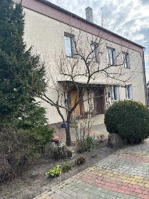 Продам другий поверх будинку з ділянкою, м. Рава-Руська