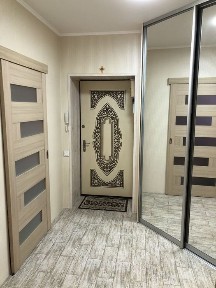 Київська обл., Києво-Святошинський район, с. Софіївська Борщагівка, Боголюбова вул., 23