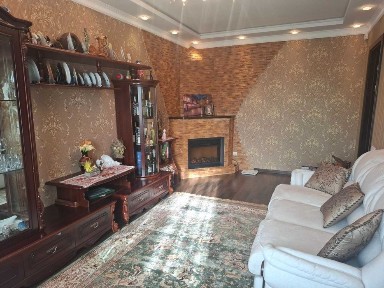 Продам 3-кімнатну квартиру на Поділлі