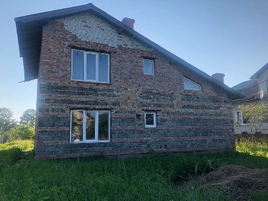 Продаж цегляного будинку с. Вістова Калуш