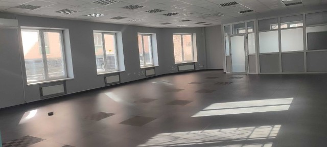 Продаж спеціального приміщення на вул. Космічна 23А, площа 151 кв. м • ID 32251992