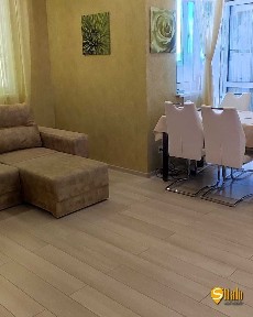 Продаж 3-кімнатної квартири 102.6 м², Ревуцького вул., 7В