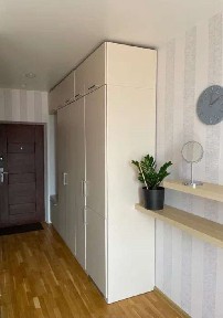 Киев, Соборности просп., 17 К2