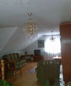 Продаж будинку 205 м²