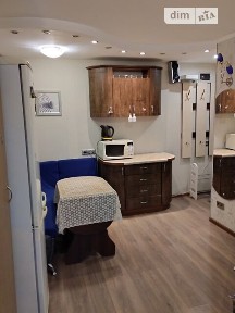 проспект Дмитра Павличка, мікрорайон Мінський Масив, район Оболонський, Київ, метро Мінська, просп. Дмитра Павличка 8А • ID 33820542