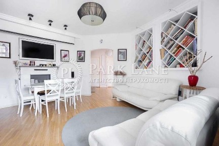 Продаж 3к квартири 87 кв. м на вул. Сім'ї Кульженків 35 • ID 33967259