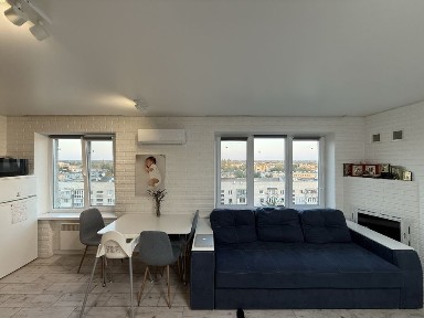 Самар, Украинская 9