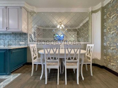 Продам 2х кімнатну квартиру в центрі міста пров. Інститутський 34