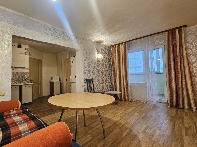 Продам 2 к квартиру на Левобережный-3