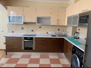 Киев, Саперно-Слободская ул., 10