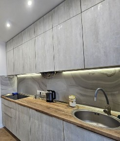 ПоГодиНно ПоДобоВо ЛЮКС квартира Євродвійка ЦЕНТР Яровиця