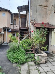 Продам 2к. кв. со свежим капремонтом-1 год, Нижний Центр, ул. Руставели 26