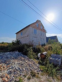 Будинок в Городку біля річки Устя