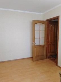 Здається на короткий термін 1 кімнатна на Шкільної