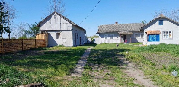 Продаю будинок с. Лашківка, Чернівецька обл.