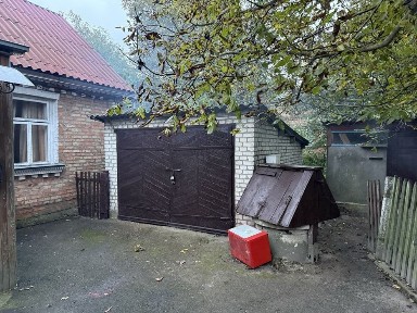 Будинок, ділянка 0.52 в Сирниках