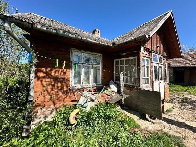 Продаж будинку з ділянкою у м. Стебник