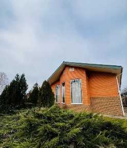 Дом котедж будинок с бассейном 468 кв. участок 45 сот. с. Вишенки