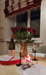 Люкс біля Порт-сіті (погодинно 600, на добу від 1300)