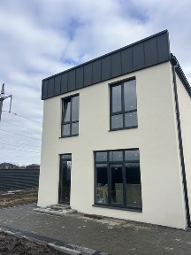 Черкаси, вулиця Кобзарська 140