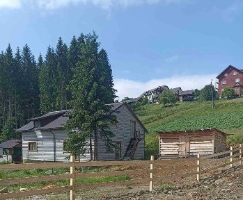 Будинок в Карпатах село Яблуниці Буковель