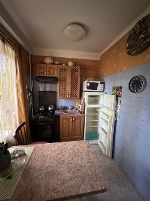 Чернігівська Лісова 2-к Лісовий проспект 6