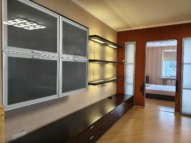 Оренда 2-кімнатної квартири 65 м², Суворова вул., 14